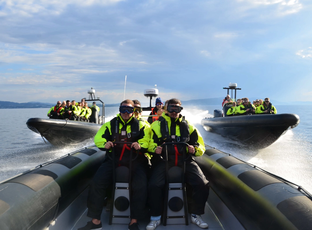Fjord- og havrafting med RIB-båter på fjorden